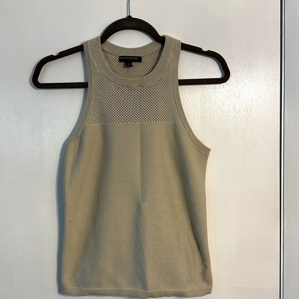 Banana Republic light khaki XS